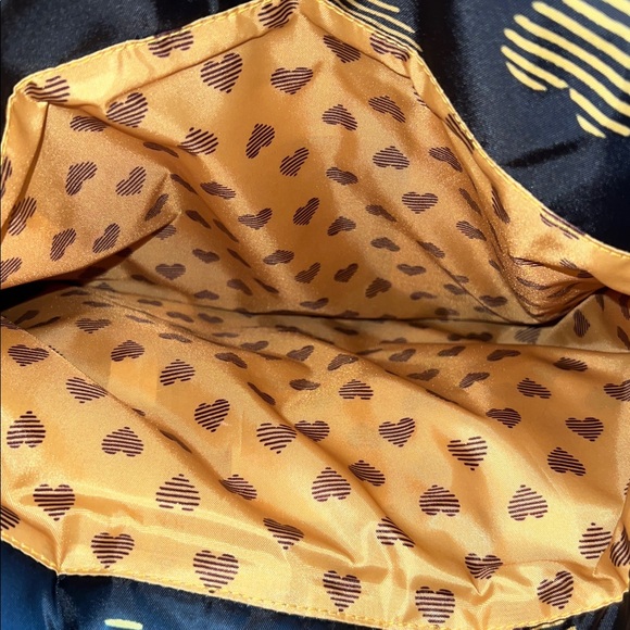 Lug Pontoon - Hearts Gold - Picture 5 of 9